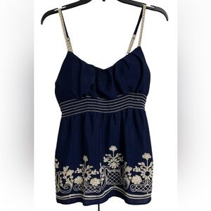 Heartsole M Floral Embroidered Y2K Top Blue White